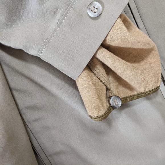 Men's Vintage London Fog Khaki Jacket with Removable Faux Fur Lining, Full Zip - Picture 6 of 14